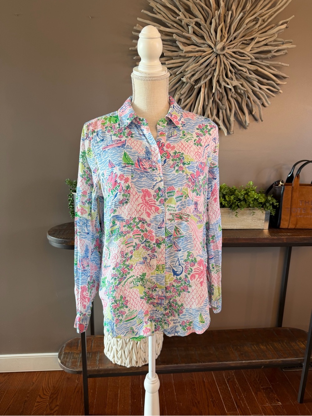 Lilly Pulitzer‎ long sleeve button down linen top